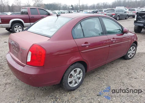 2011 Hyundai Accent Gls z USA, uszkodzony, nr VIN KMHCN4AC0BU571896